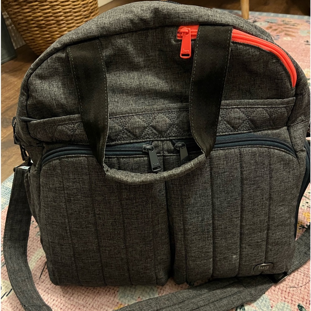 Lug Boxer overnight Bag